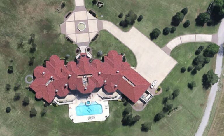 Garth Brooks Trisha Yearwoods House President House