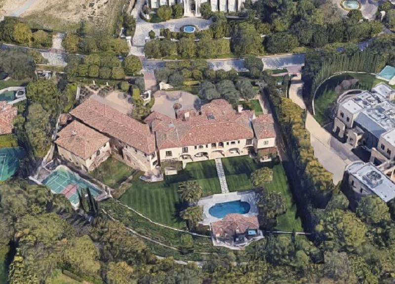 Bernard Arnault's House in Beverly Hills, CA (Google Maps)