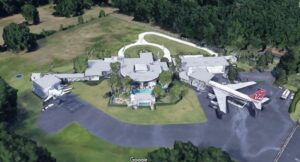 John Travolta & Kelly Preston's House | President House