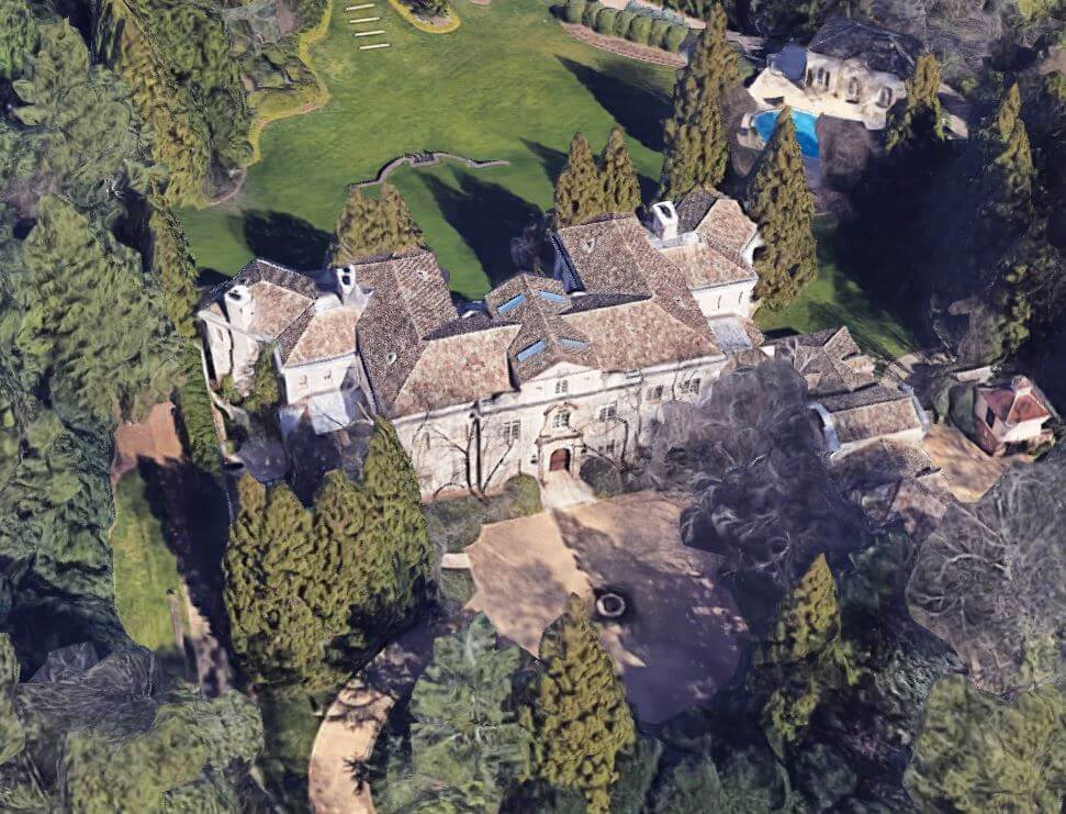 Jeffrey Sprecher & Kelly Loeffler’s House’s House President House