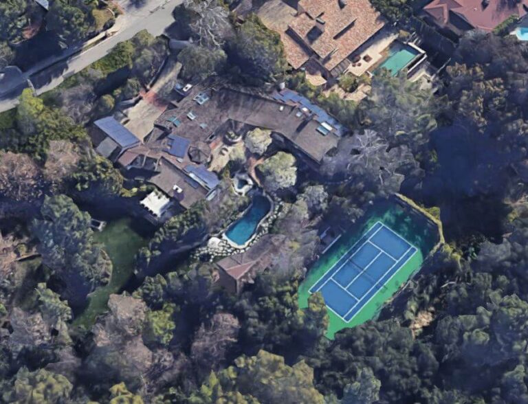 Jim Carrey's House | President House