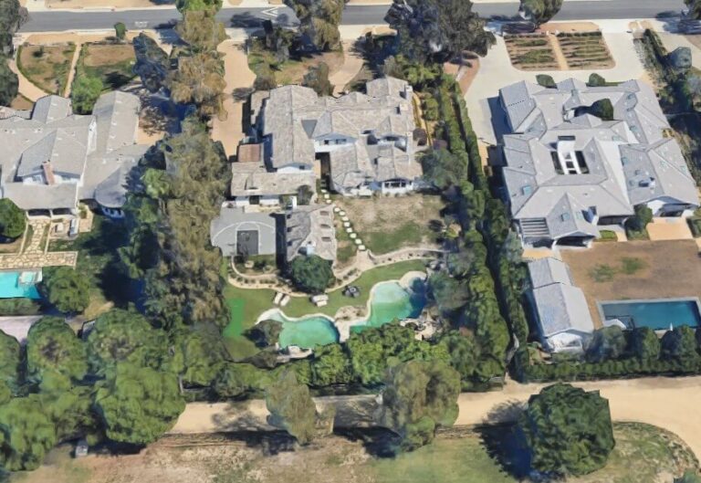 Denise Richards’ House | President House